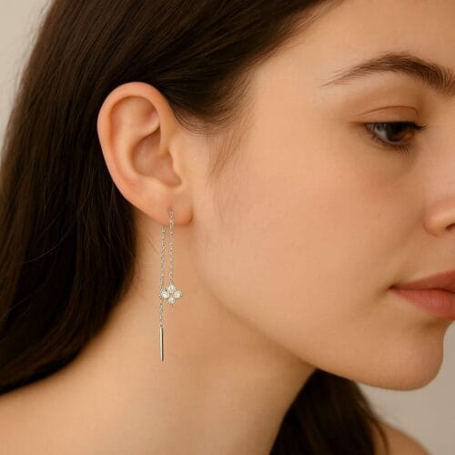 Orecchini saliscendi fiore con strass