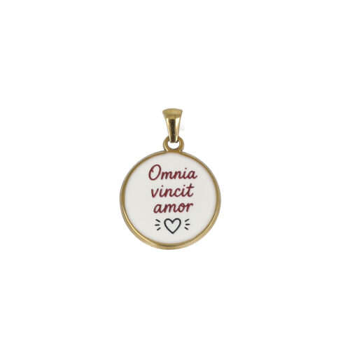 Ciondolo Omnia Vincit Amor in Acciaio Dorato